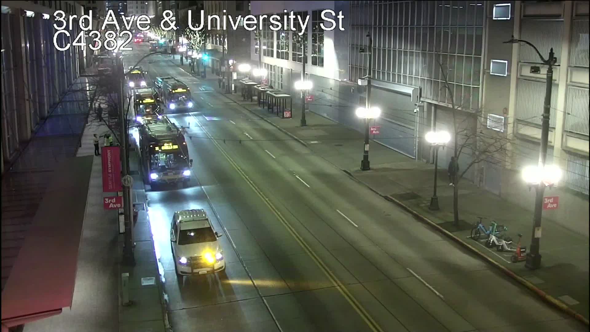 Traffic camera — 3_University_NS.jpg