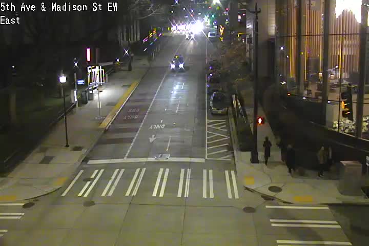 Traffic camera — 5_Madison_EW.jpg