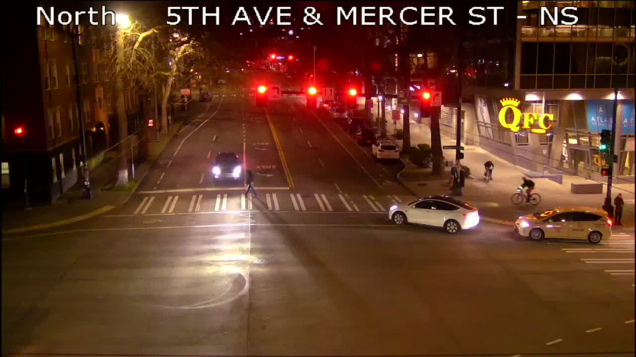 Traffic camera — 5_Mercer_NS.jpg