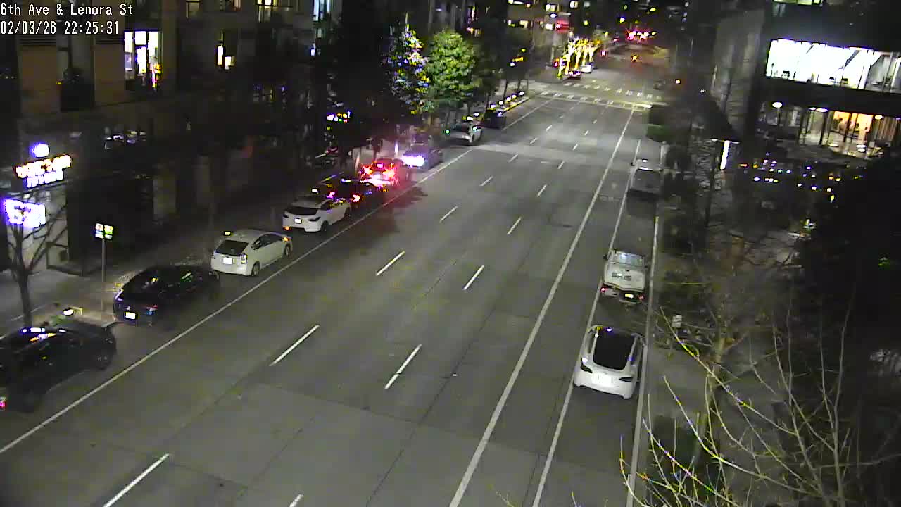 Traffic camera — 6_Lenora_NS.jpg