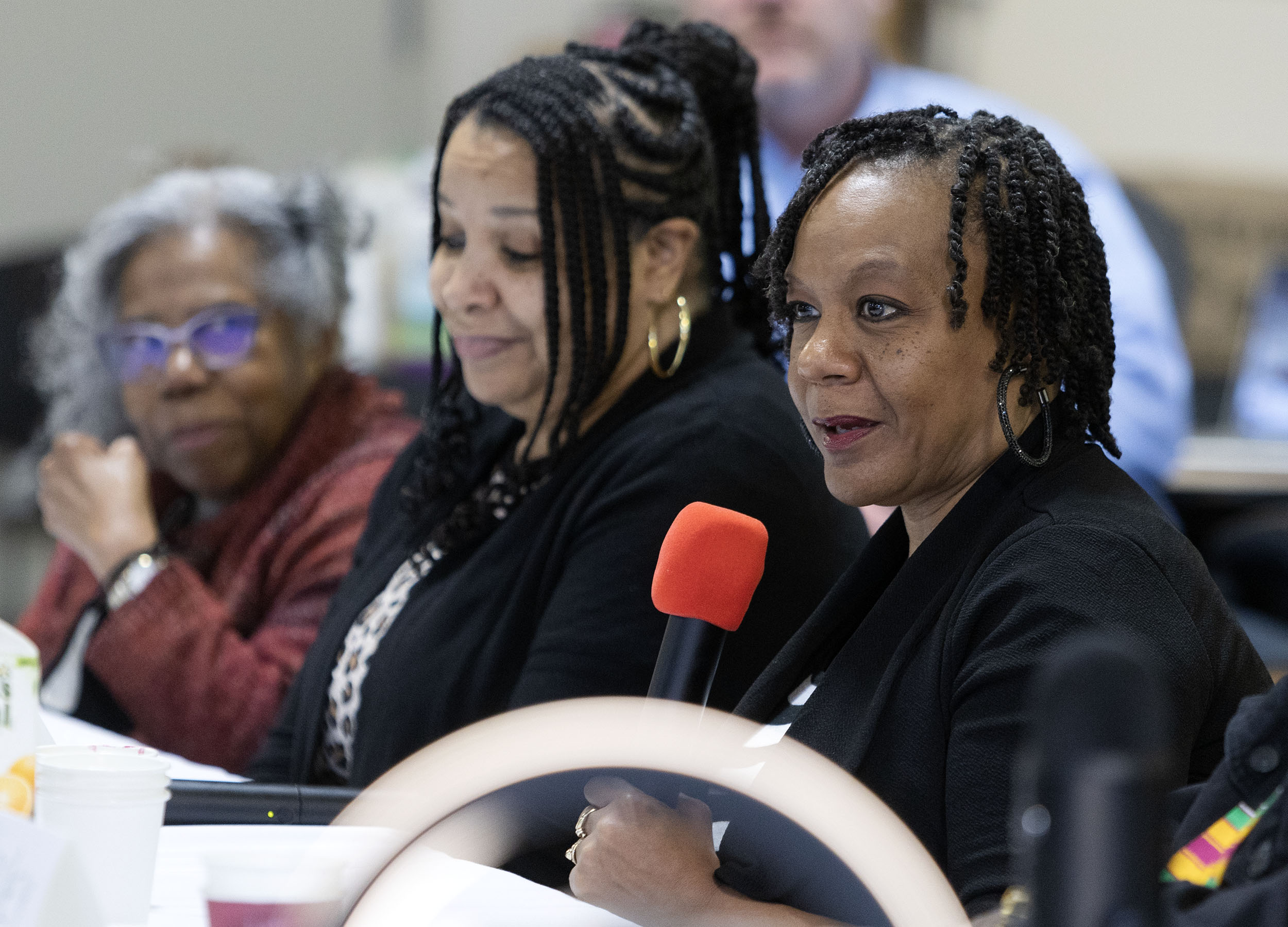 Photo of Rev. Harriett Walden, Victoria Beach, and Felicia Cross