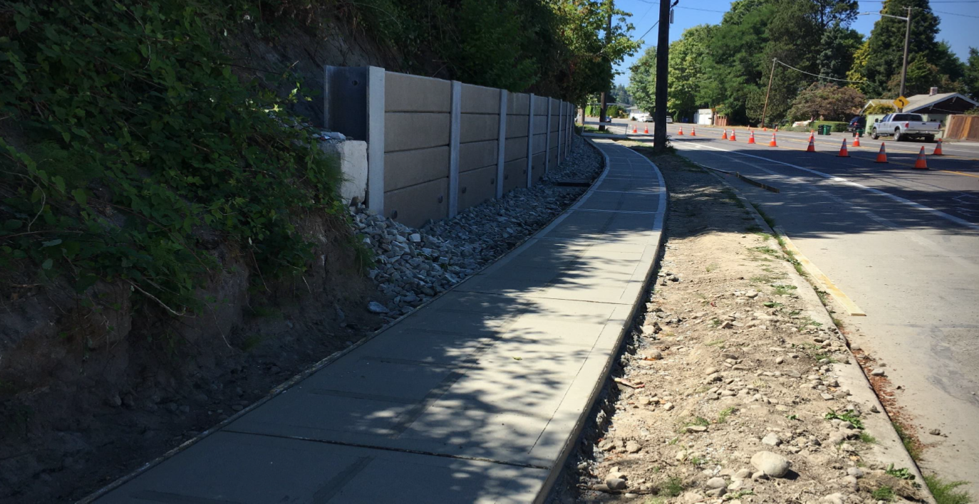 Sidewalk complete at Wall 4