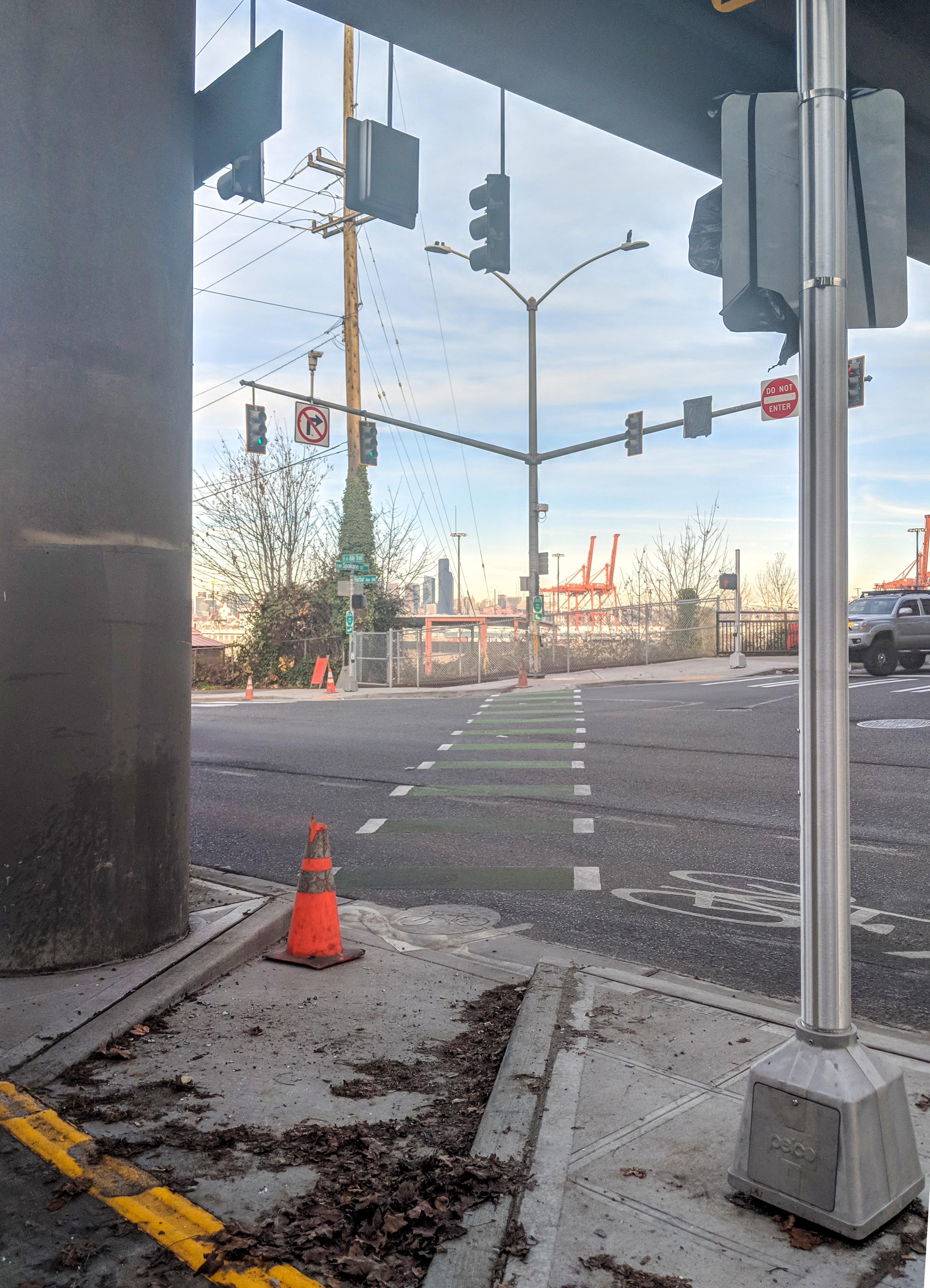 View of new bike-only signal from the southwest corner of Harbor Ave SW and SW Spokane St looking to the northeast corner of the intersection