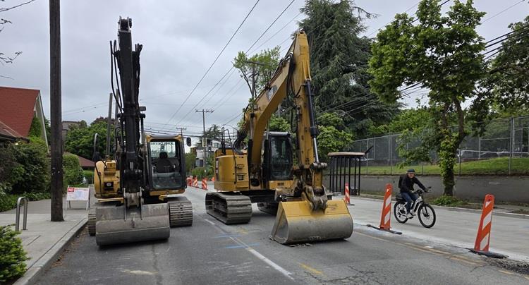 Image shows machinery on Eastlake Ave E that is used for street construction