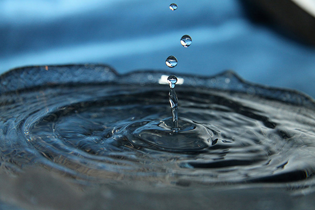 Graphic of the natural water cycle