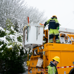 Crew with truck in the snow