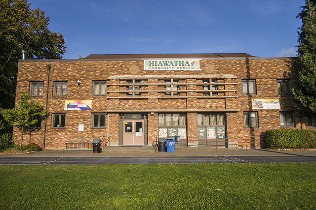 Hiawatha Community Center outside
