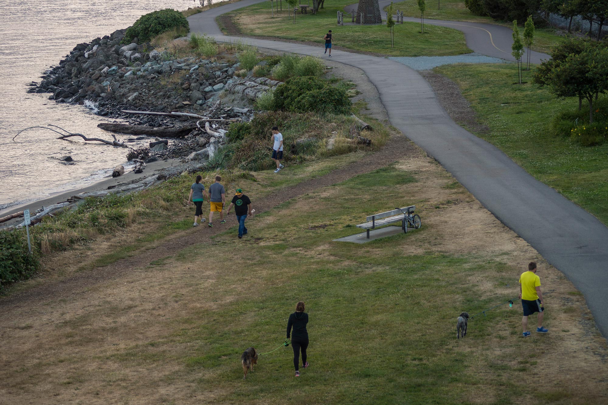 Myrtle Edwards Park walking