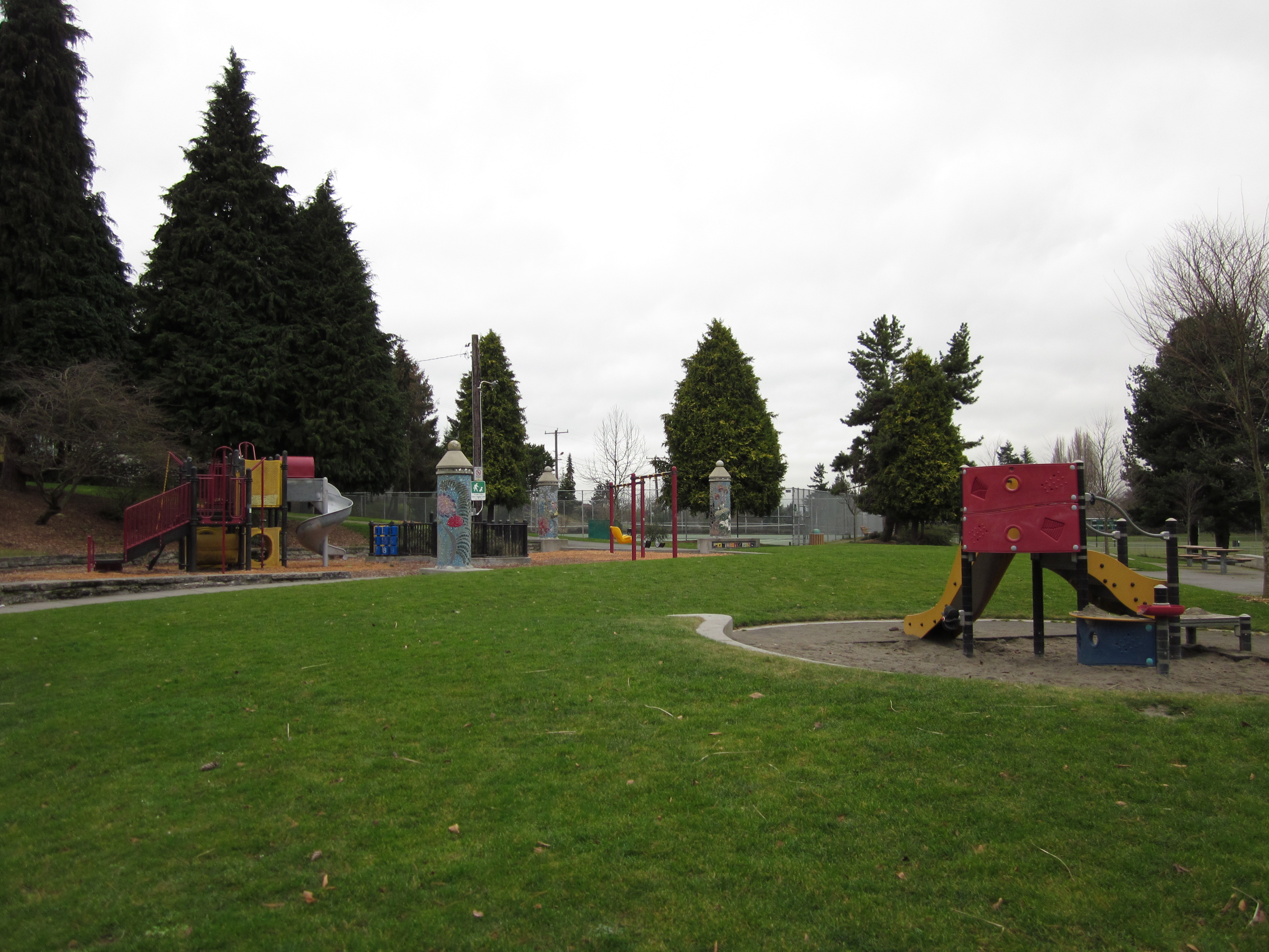 Soundview Playfiled play area