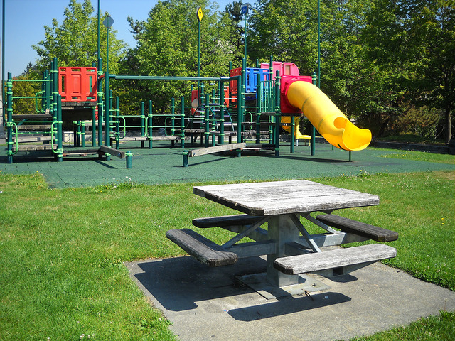 Sam Smith Park table with play area