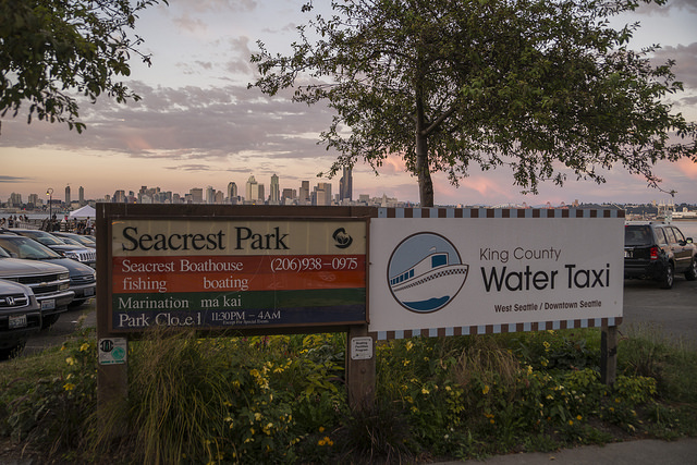 Seacrest Park signs