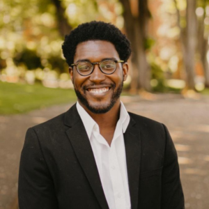 Phil Lewis headshot